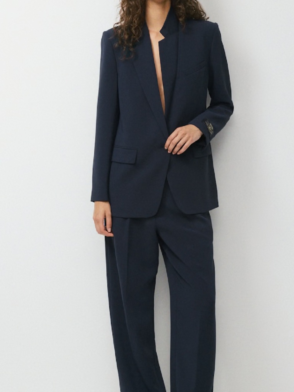 Generation blazer Aritzia size 6 - Picture 2 of 2